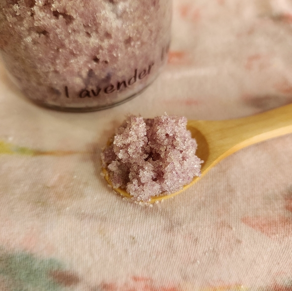 Handmade Lavender Lush hand and body sugar scrub - Picture 4 of 5